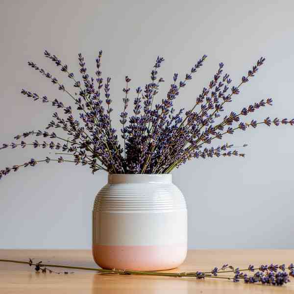 lavender vase post